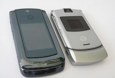 摩托羅拉RAZR V8 刀鋒再臨，一款被低估的經(jīng)典翻蓋手機(jī)